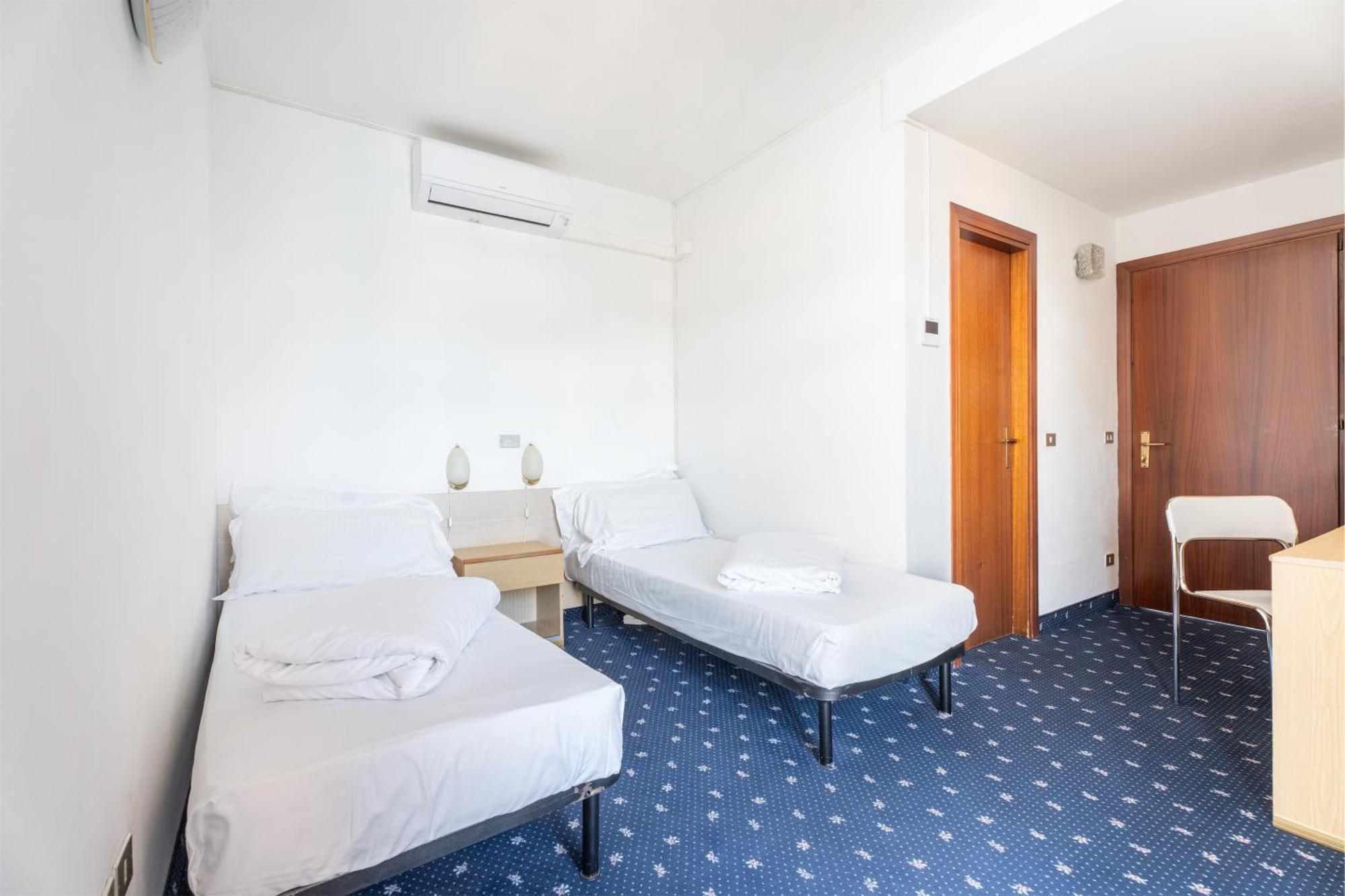Hotel Ifigenia Torbole Sul Garda Buitenkant foto