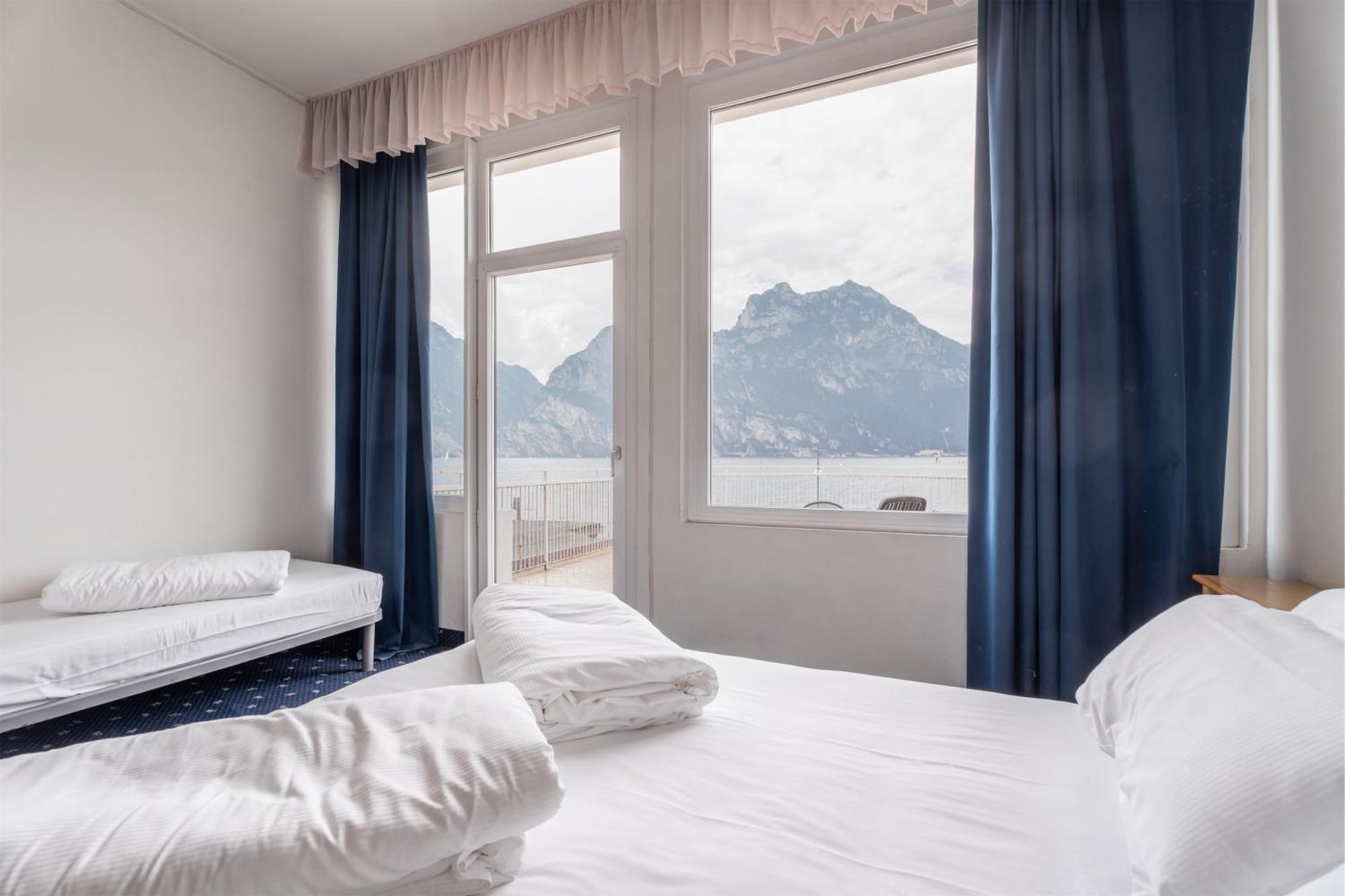 Hotel Ifigenia Torbole Sul Garda Buitenkant foto
